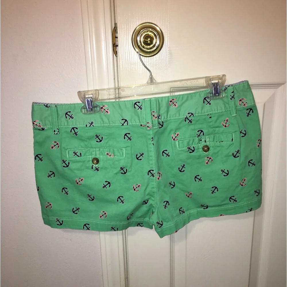 Red Camel Anchor Print Shorts - Picture 4 of 9